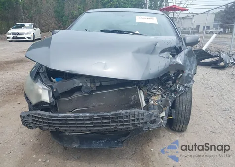 2010 Honda Insight Ex z USA, uszkodzony, nr VIN JHMZE2H74AS043136